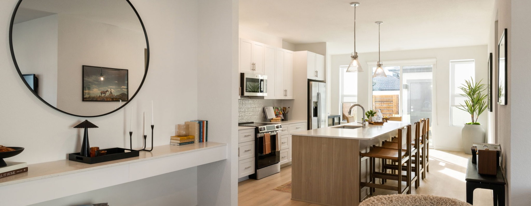 a rental townhome kitchen with contemporary design at a BTR community 